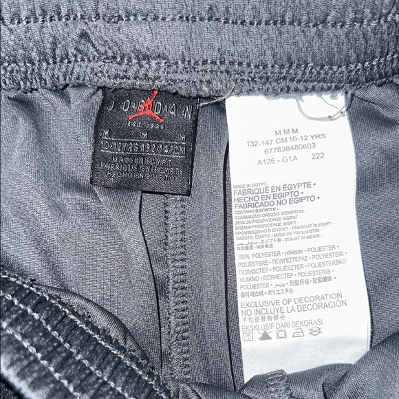 Jordan Gray Athletic Shorts‎ Lightweight Breathable Sz. M - Picture 2 of 5